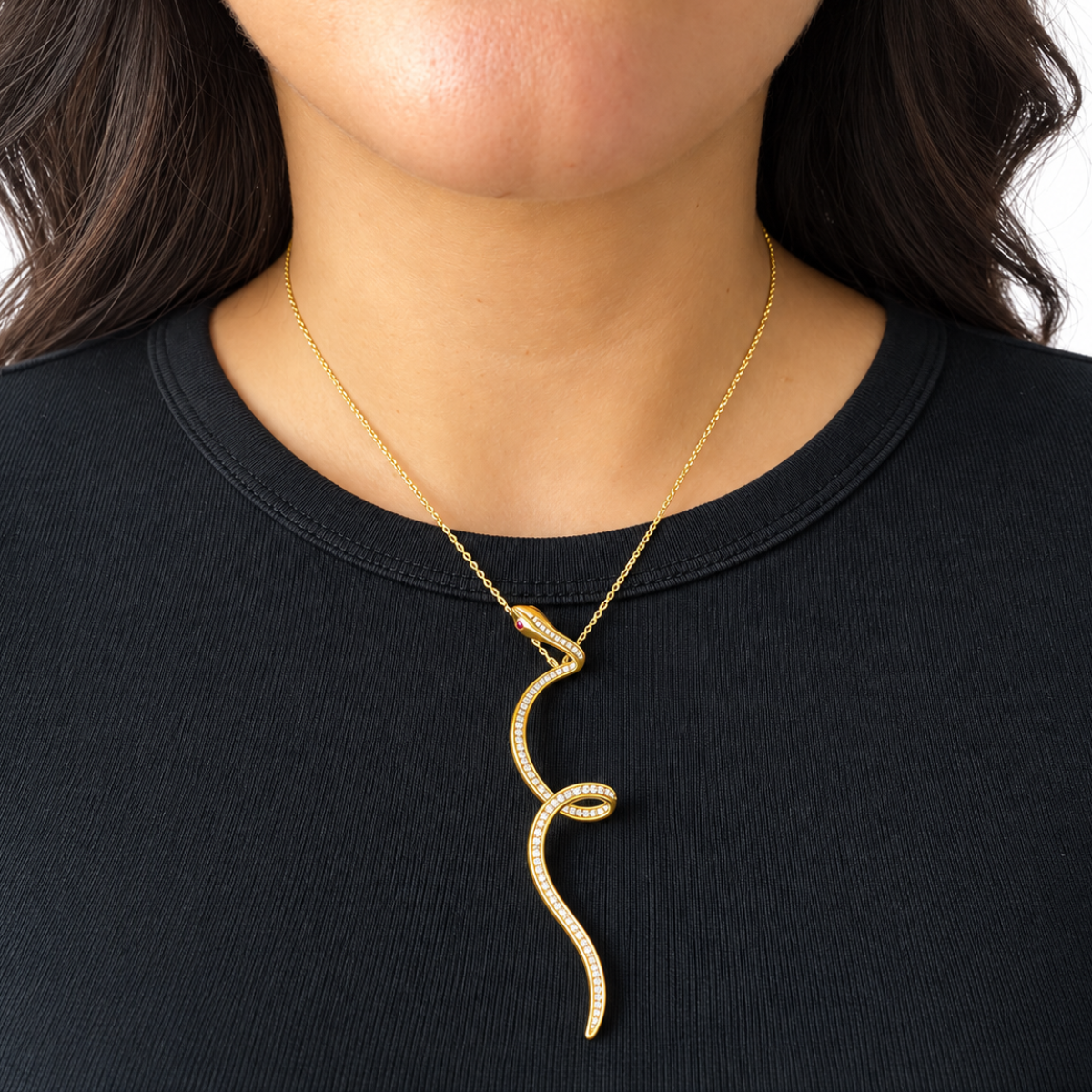 Collana Eva con Pendente Serpente in Lega Amen Dorata con Zirconi Bianchi e Rossi