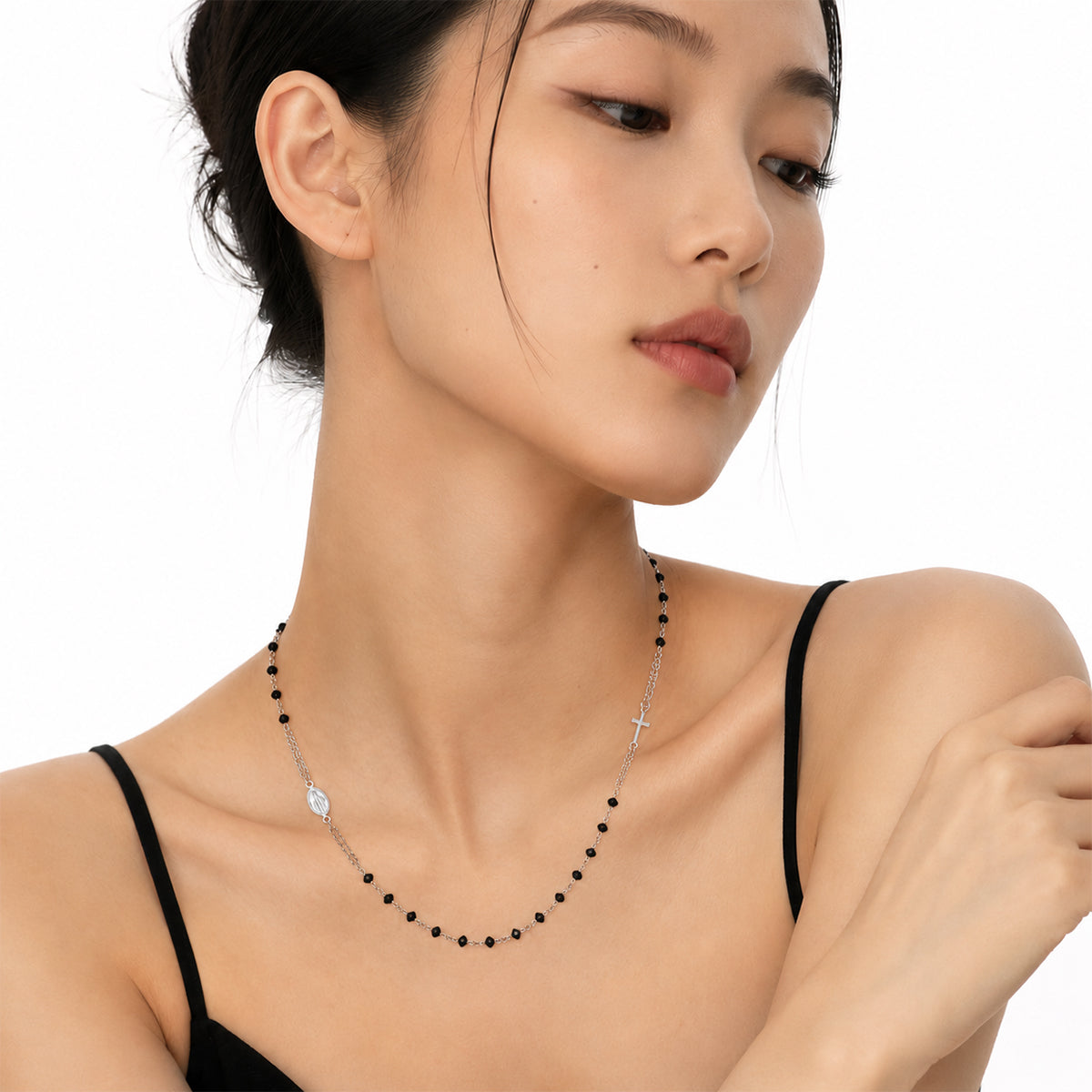 Rosary Round Necklace Crystal