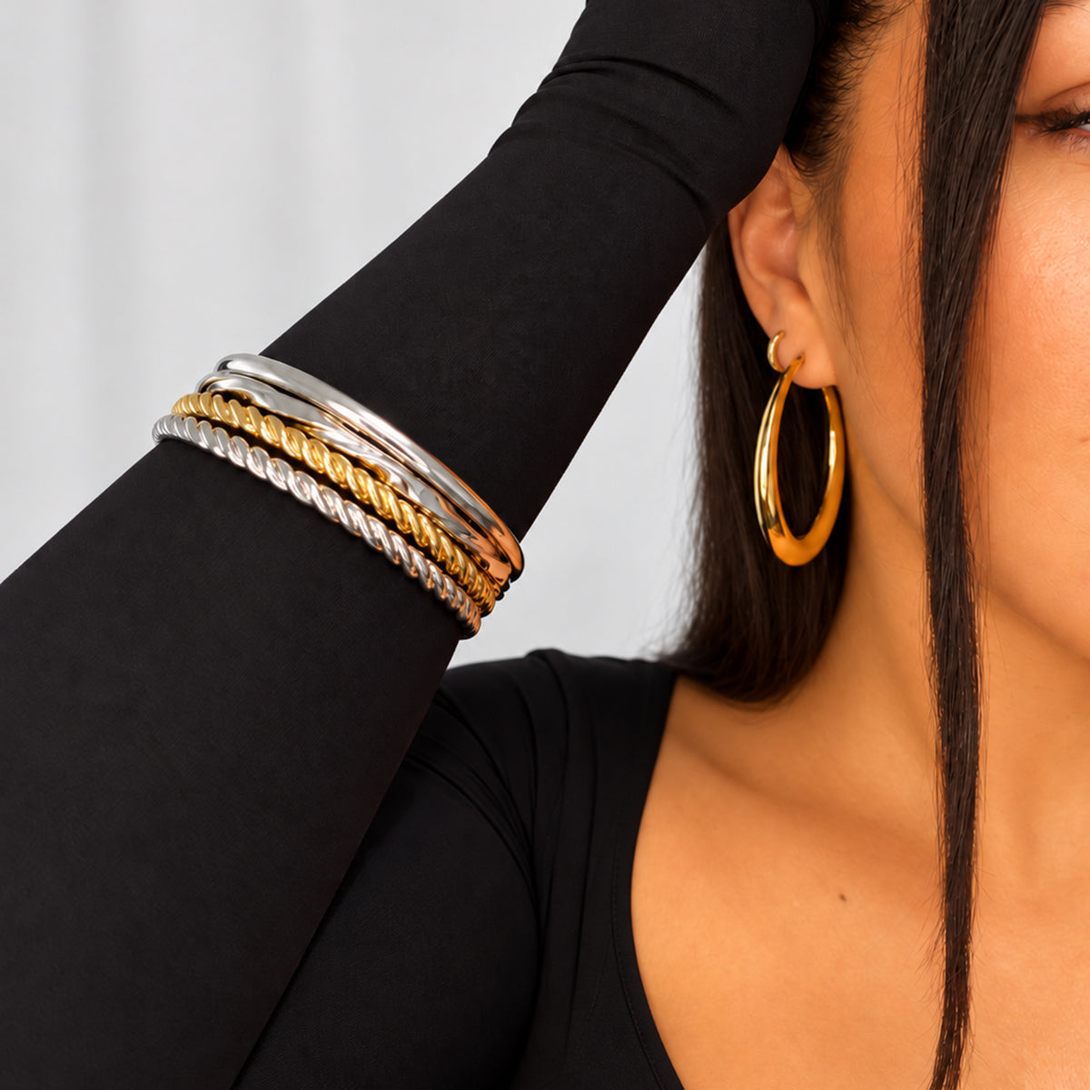 Selene Maxi Hoop Earrings in Gold-Plated Amen Alloy
